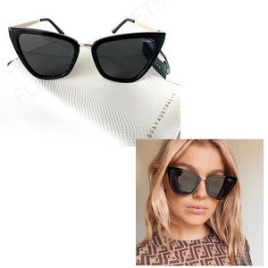 NWT Quay x JLo Reina Black Sunglasses